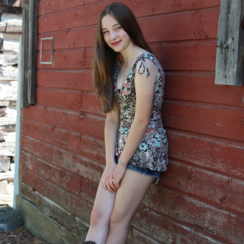 Mickey Guyton - Heartbreak Song image